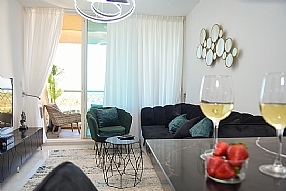 גולדן קיסריה